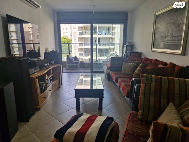 דירה, רמתיים, הוד השרון