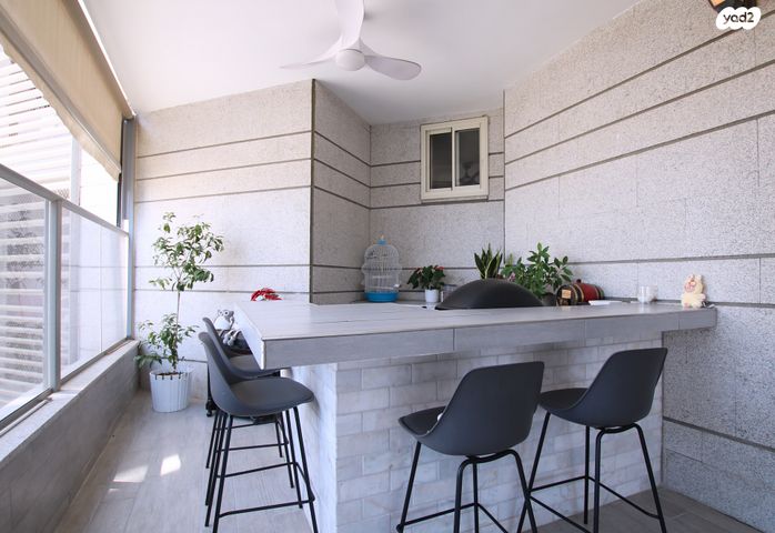 דירה, נווה גנים, קרית מוצקין