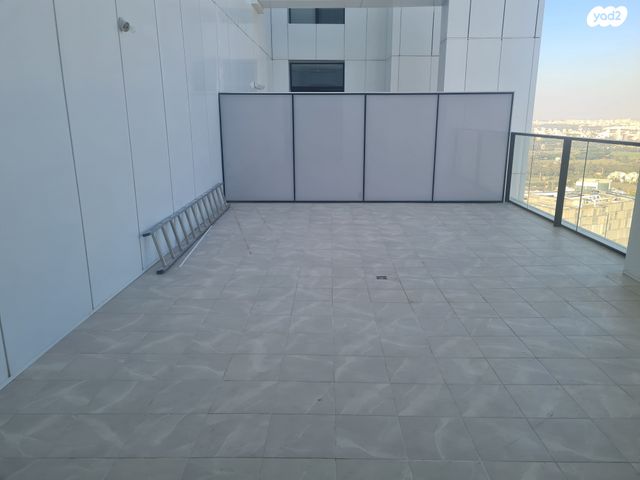 דירה, סיטי, גבעתיים