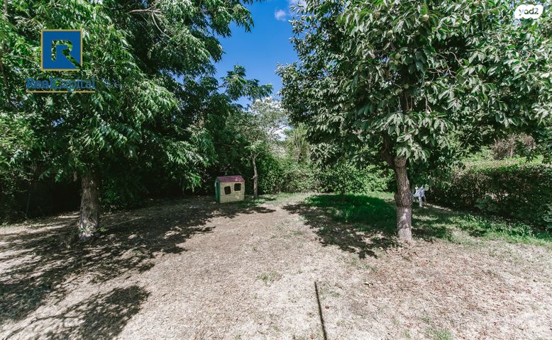 דו משפחתי, מודיעין 11, נווה נאמן, הוד השרון