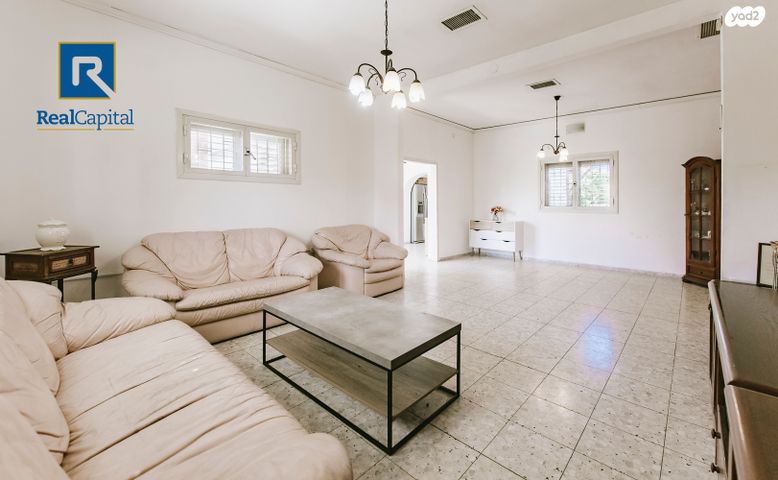 דו משפחתי, מודיעין 11, נווה נאמן, הוד השרון