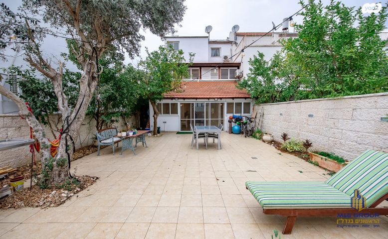 דו משפחתי, מישור הנוף, ראשון לציון