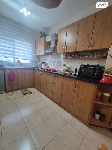 דירה, דרך צרפת 62, קרית שפרינצק, חיפה