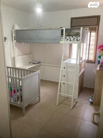 דירה, הפרחים, כרמיאל