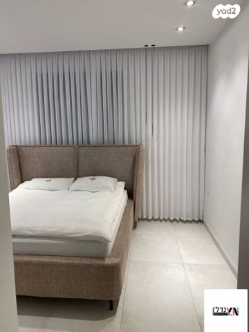 גג/ פנטהאוז, יהודה הלוי, מרכז העיר, קרית אתא