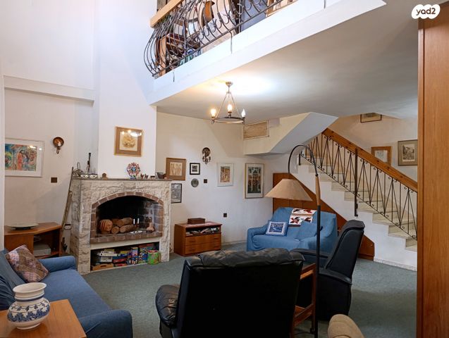 דו משפחתי, דרך החורש, רמות, ירושלים