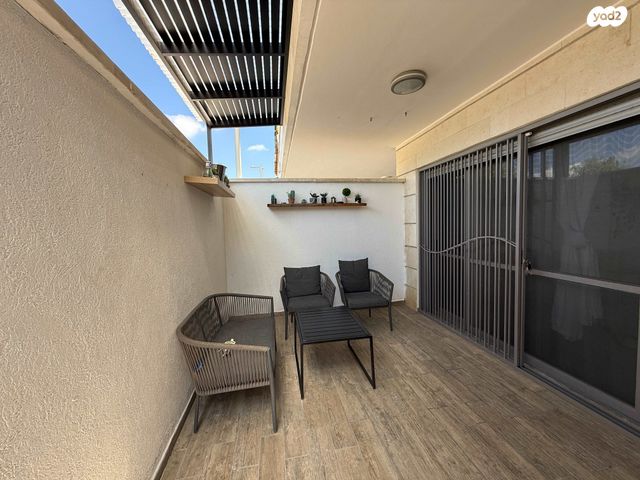 דירת גן, אורן 12, החורש, חריש