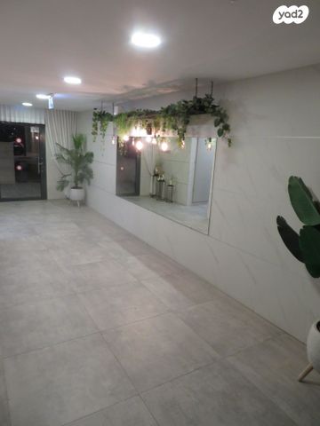 דירה, רבקה אמנו 21, כרמי גת, קרית גת