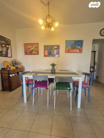 דירה, דרך צרפת 62, קרית שפרינצק, חיפה