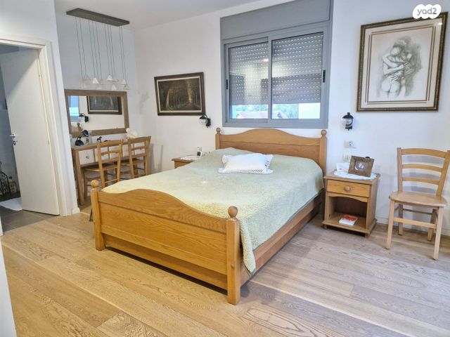 גג/ פנטהאוז, הנחל, הוד השרון