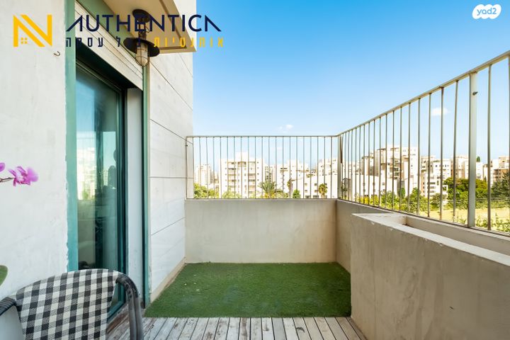 דירה, הסבוראים 21, נווה אביבים, תל אביב יפו