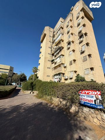 דירה, שדרות שלמה המלך 107, נווה זית, לוד