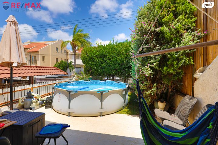 דו משפחתי, הולנד 26, פרדס הגדוד, נתניה