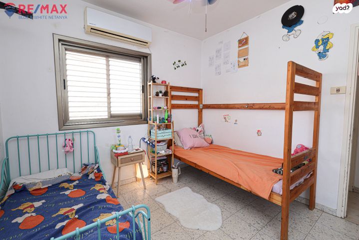 דו משפחתי, הולנד 26, פרדס הגדוד, נתניה