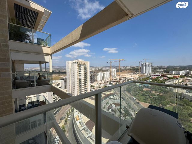 דירה, סנונית 2, גבעת אלונים, קרית אתא