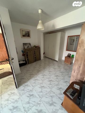 דירה, יהודה, קרית ים ב', קרית ים