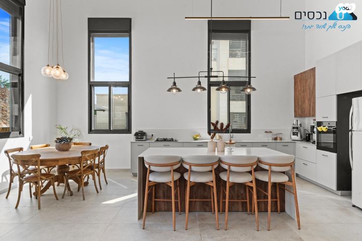 דירת גן, גולדה מאיר, מורשת, מודיעין מכבים רעות