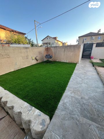 דירת גן, החלוץ 5, נווה דוד, רמלה