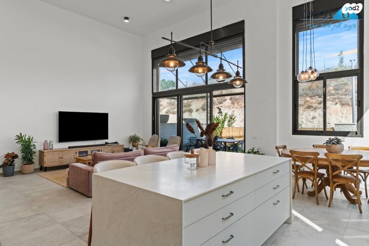 דירת גן, גולדה מאיר, מורשת, מודיעין מכבים רעות