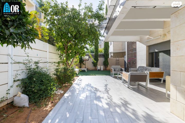 דירת גן, יונה בוגלה, כלניות, ראשון לציון