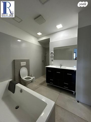 דירה, האשל, רסקו א', חולון