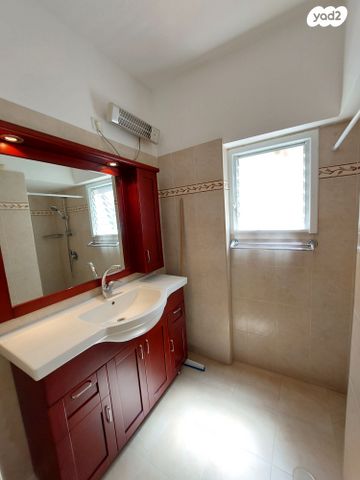 דירה, הגר"א, נאות רחל, חולון