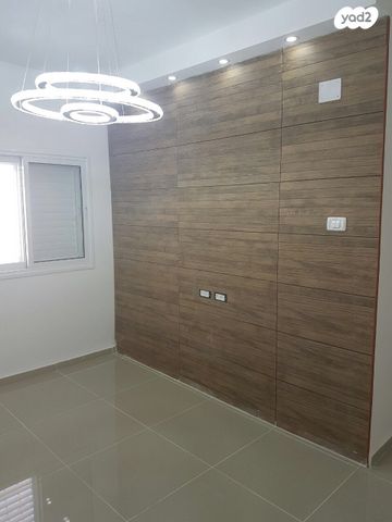 מרכז העיר, סביניה, הוותיקה