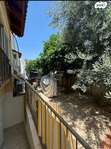 יחידת דיור, השופטים, נאות יהודית ונווה ארזים, חולון