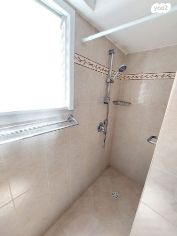 דירה, הגר"א, נאות רחל, חולון