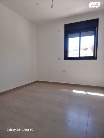 דירה, שמעון מישורי, מורדות ארנונה, ירושלים