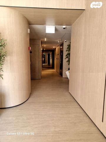 דירה, שמעון מישורי, מורדות ארנונה, ירושלים