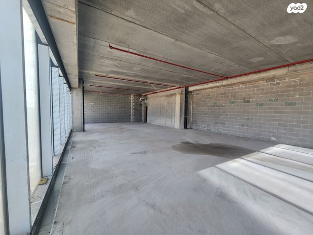 משרדים, החרש, הוד השרון