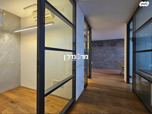 משרדים, הרצליה