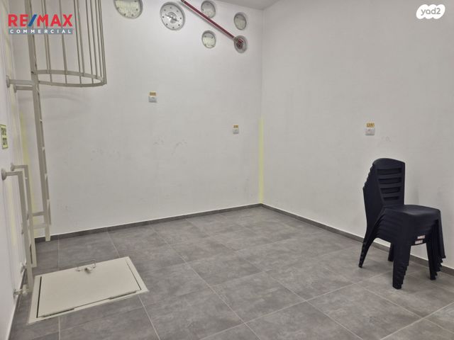 משרדים, החרש, הוד השרון