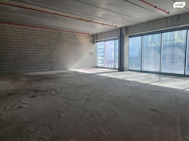 משרדים, החרש, הוד השרון