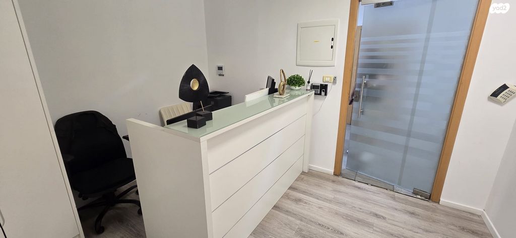 משרדים, הנפח, אזור תעשיה כרמיאל, כרמיאל