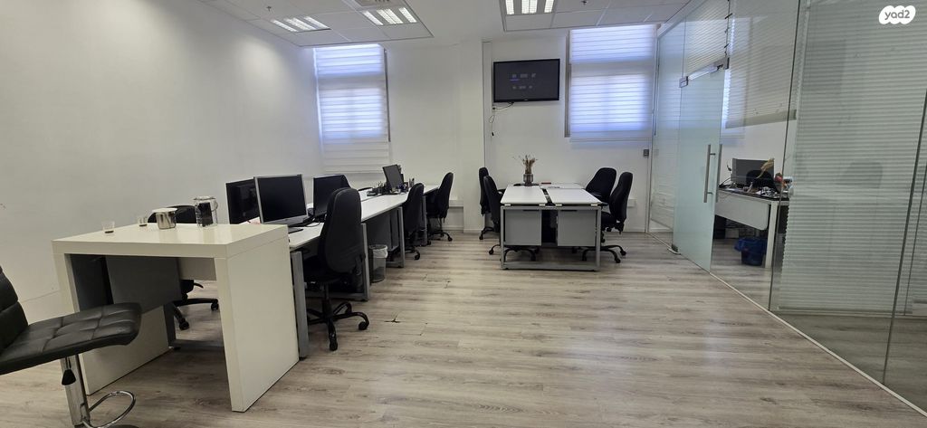 משרדים, הנפח, אזור תעשיה כרמיאל, כרמיאל