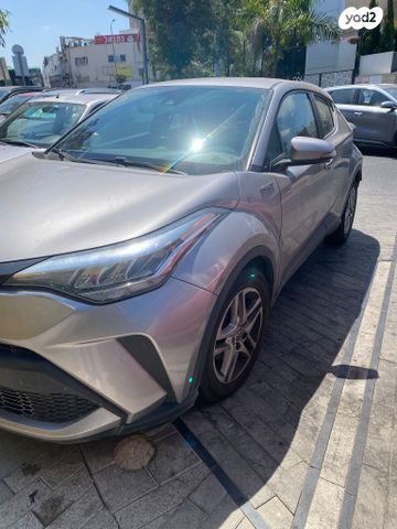 טויוטה C-HR