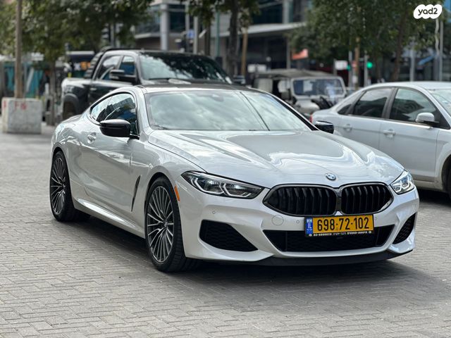 מודעת רכב ב מ וו סדרה 8