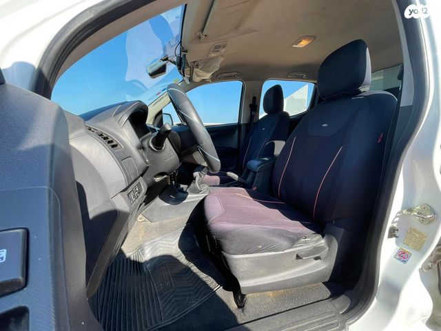 איסוזו די-מקס