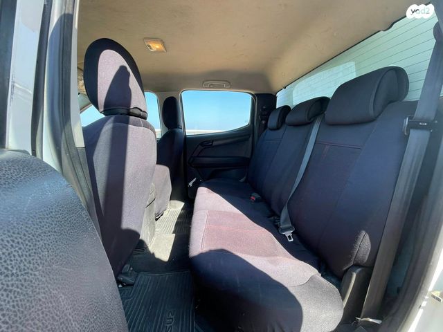 איסוזו די-מקס