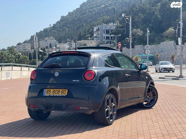 אלפא רומיאו מיטו