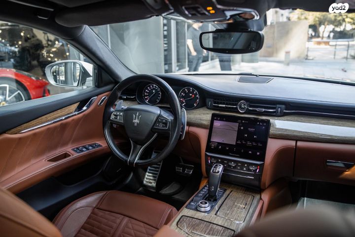 מזראטי קוואטרופורטה