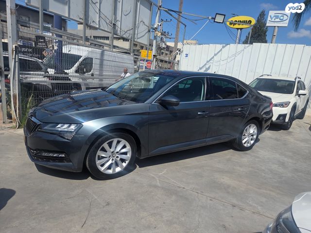 סקודה סופרב