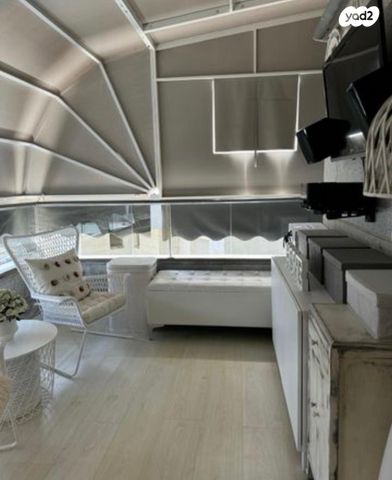 דירה, הנביאים 62, דרום מערב ותיק, בת ים