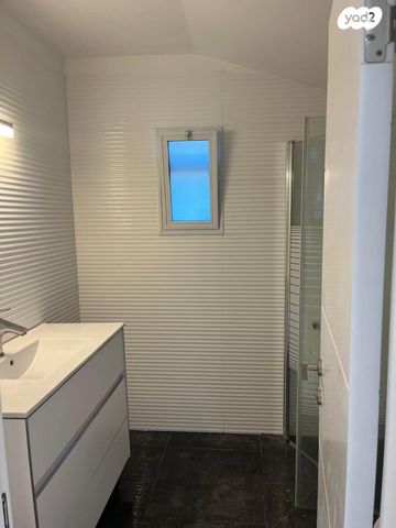 בית פרטי/ קוטג', יוסף שפרינצק 31, אחדות, פתח תקווה