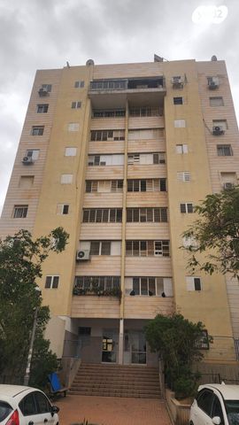 דירת גן, אסתר המלכה 23, נווה מנחם, באר שבע