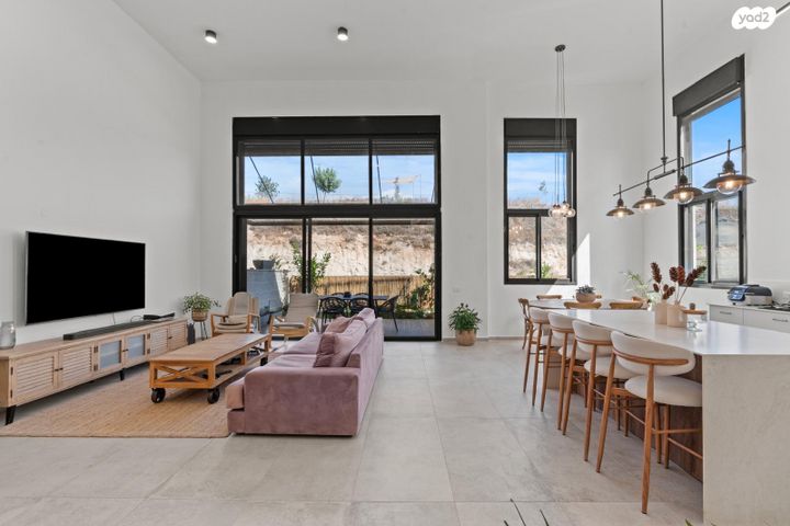 דירת גן, מורשת, מודיעין מכבים רעות