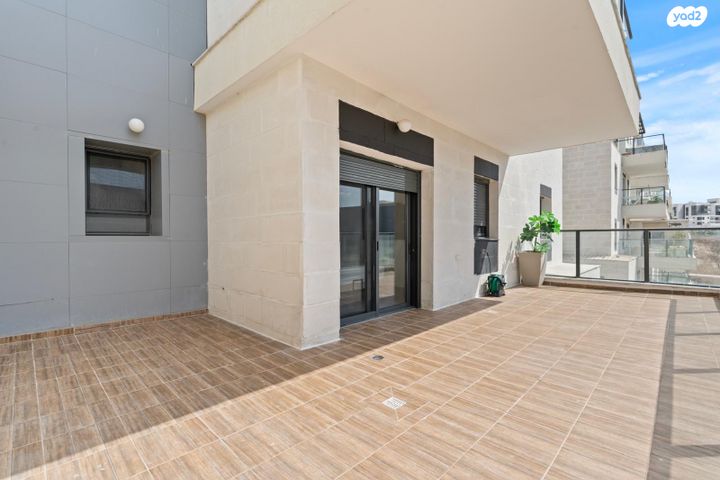 דירת גן, מורשת, מודיעין מכבים רעות