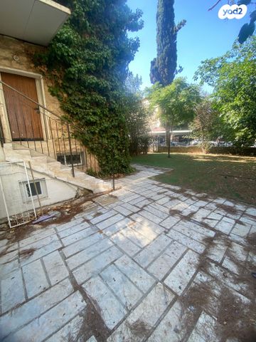 דירת גן, רחל אמנו, עמק רפאים, המושבה הגרמנית, ירושלים